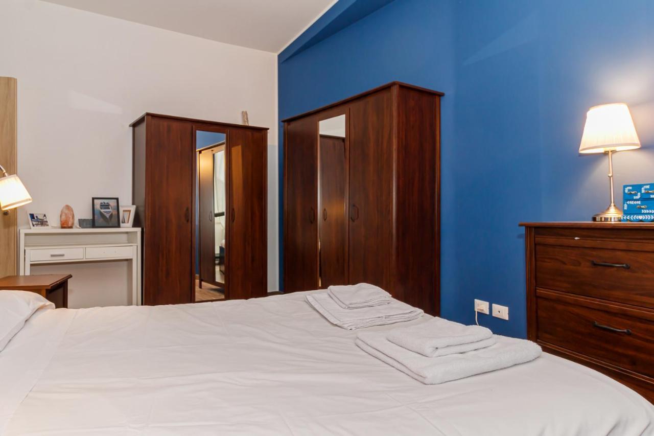 Apartment New Close To Metro Station - City Center Milan