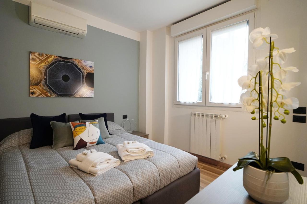 Apartment Rentopolis - Palazzo Candiani Milan