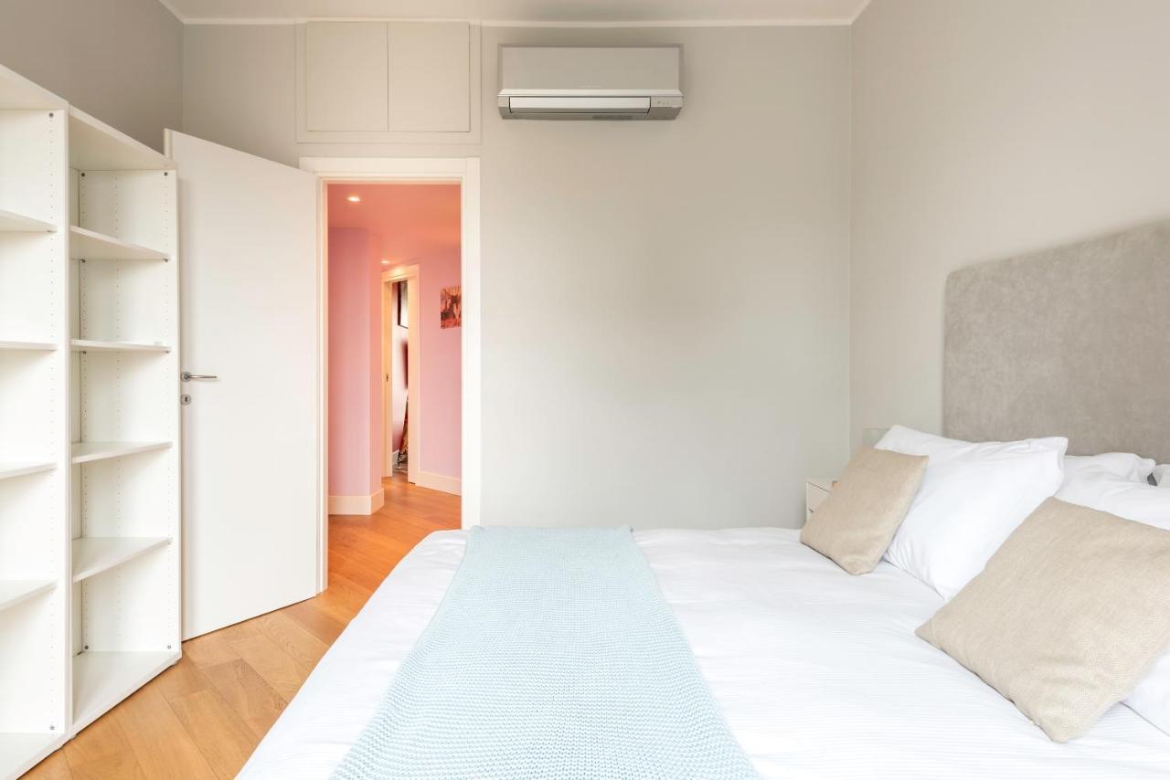 Corso Italia Deluxe Modern Wifi Apartment Milan