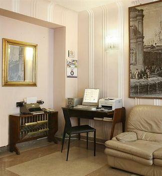 Hotel Monopole Milan