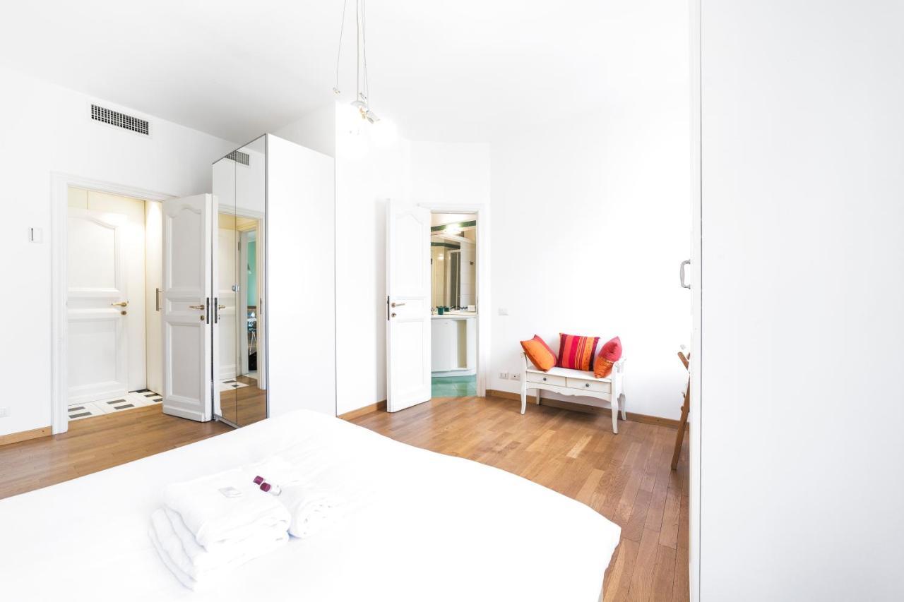 Loreto Elegant Flat Apartment