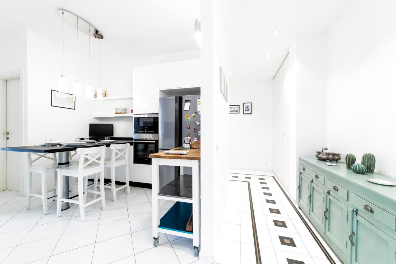 Loreto Elegant Flat