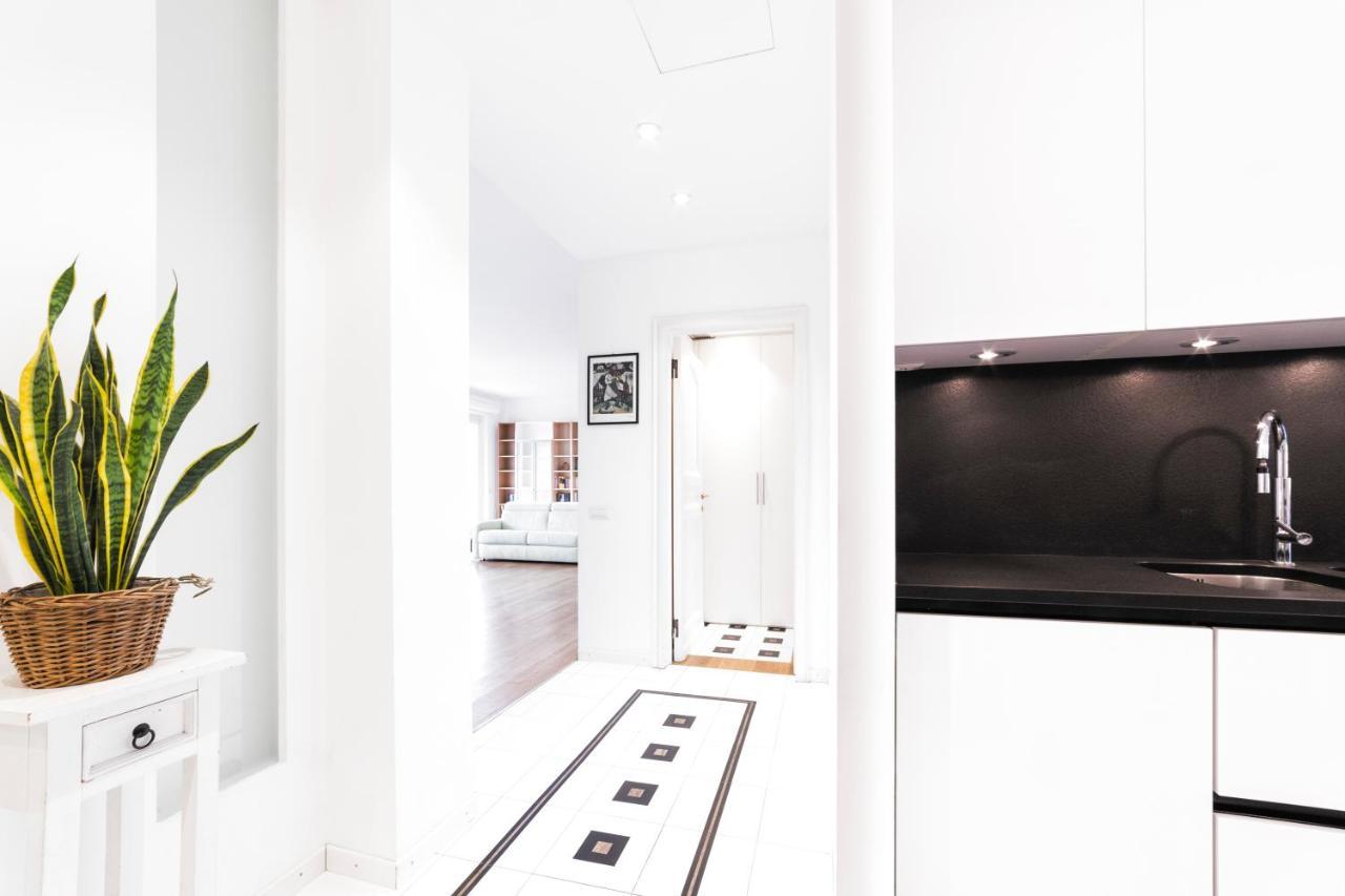 Loreto Elegant Flat Apartment