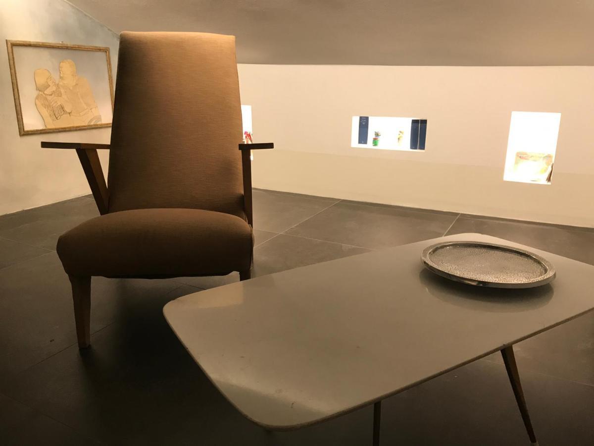 Apartment 17