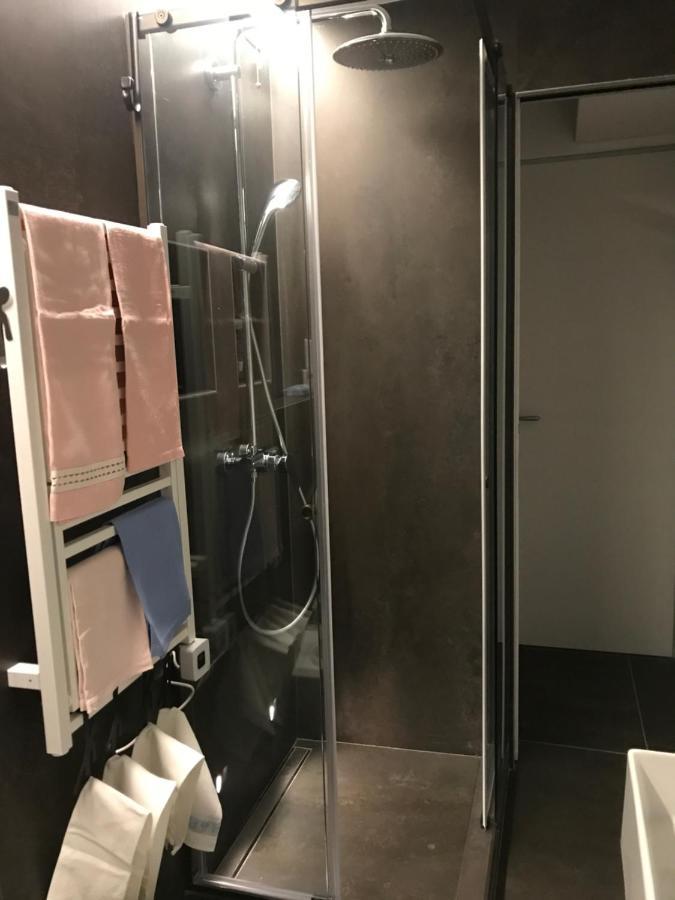 17 Apartment