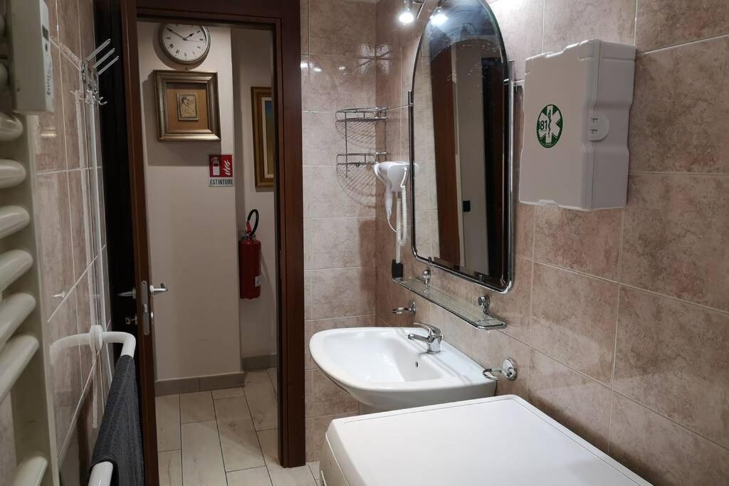 Guest house Simple Room Ca Granda M5