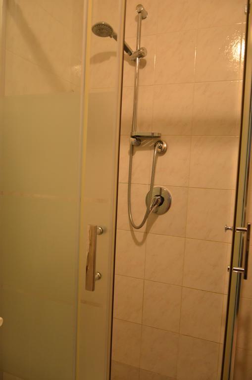 Nizza Hotel 2*