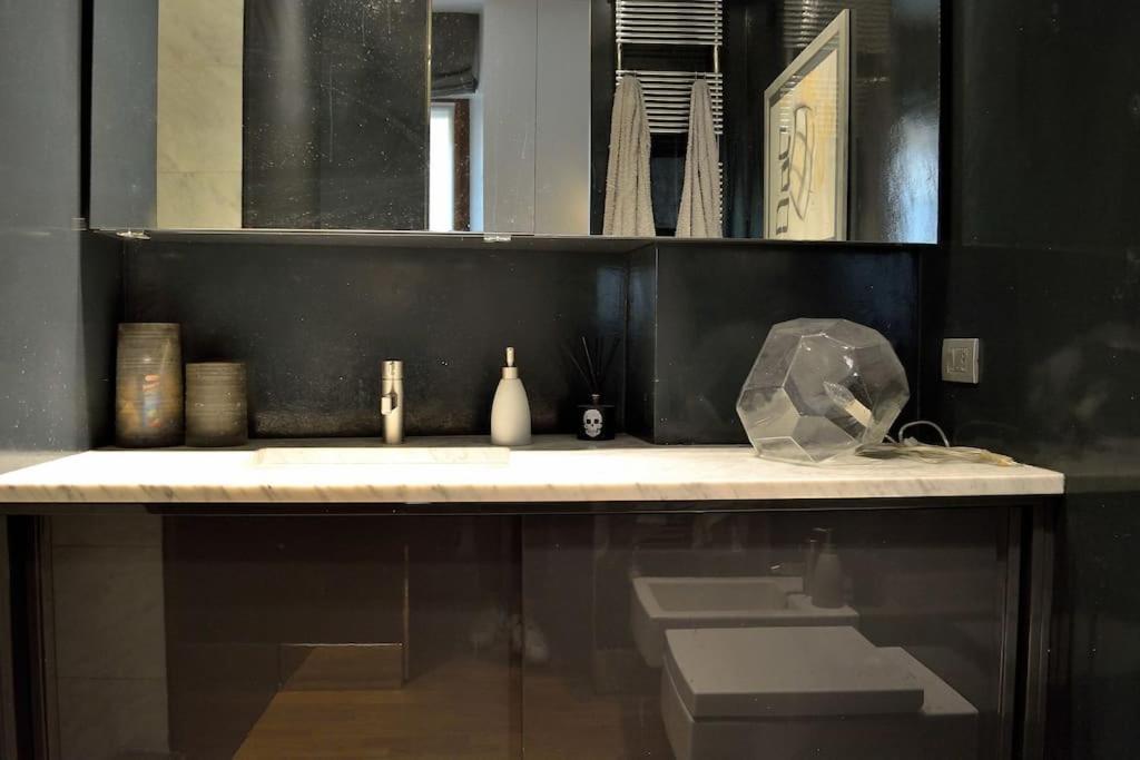 Apartamento Youhosty - Del Lauro 6 *