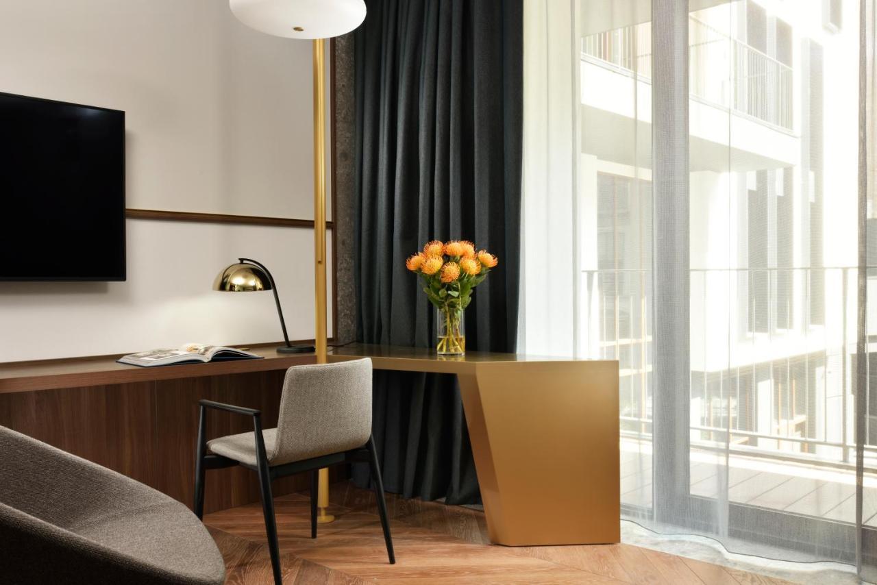 Verticale | Esperienze 4*