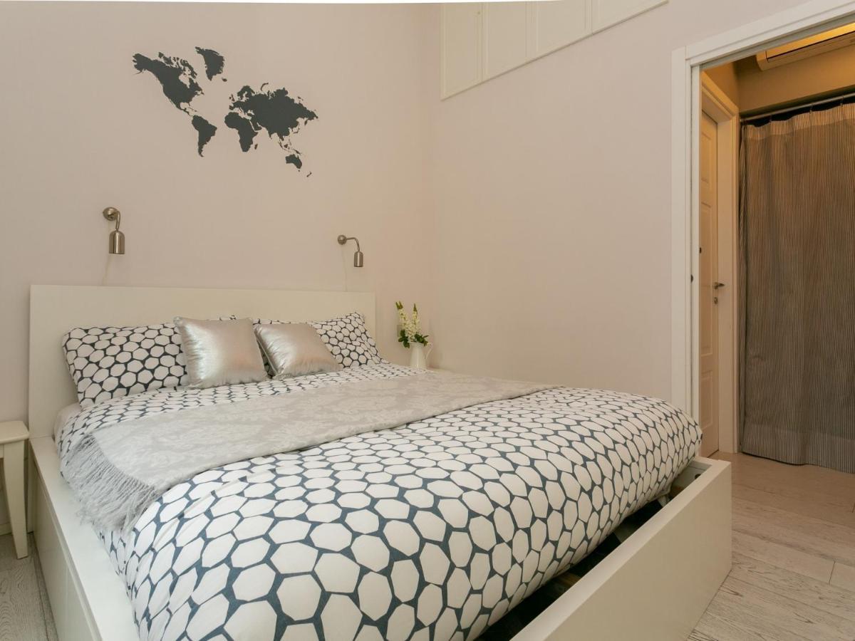 The Best Rent - Beautiful Near Loreto Metro Station *