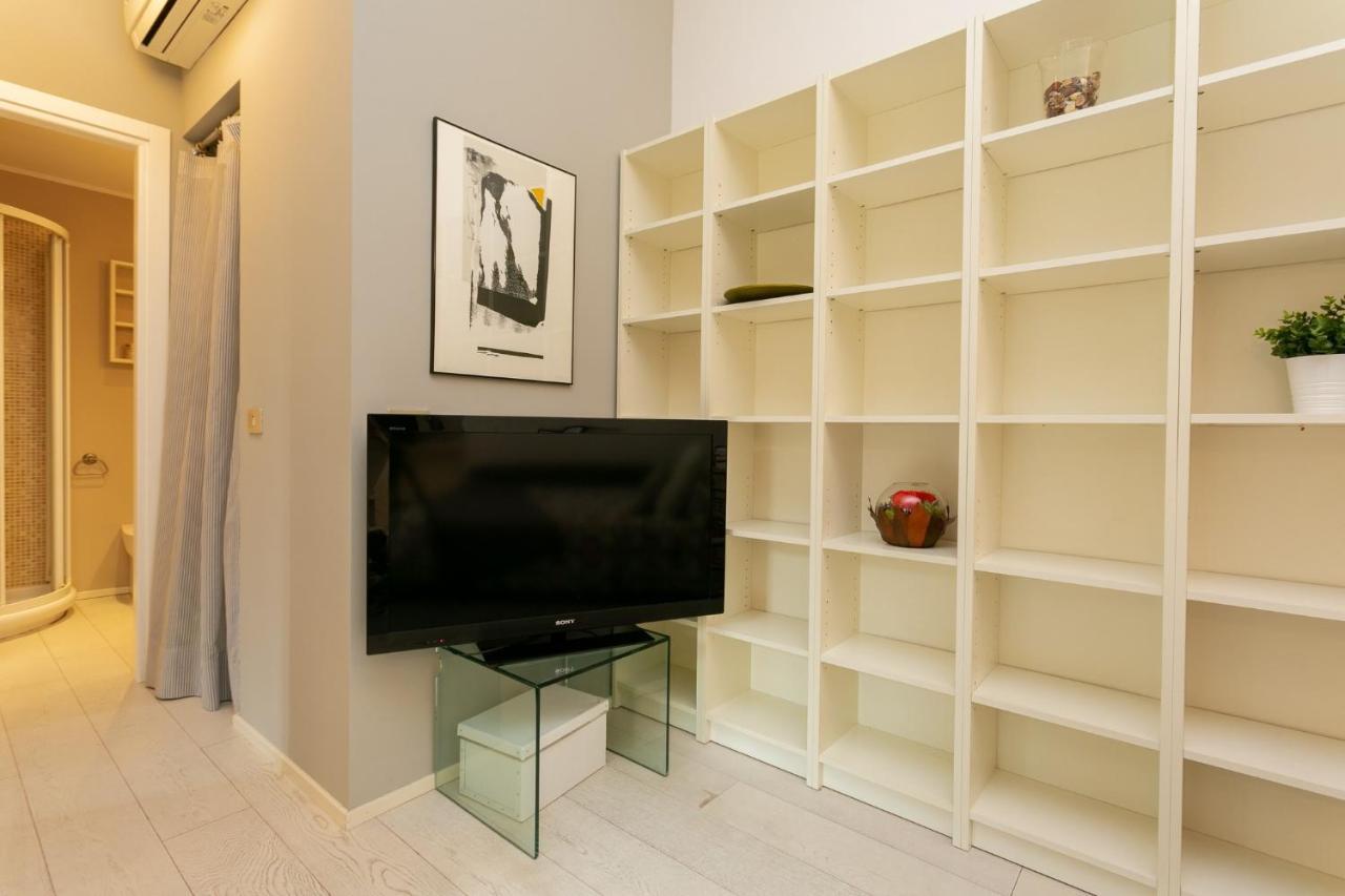 The Best Rent - Beautiful Near Loreto Metro Station *