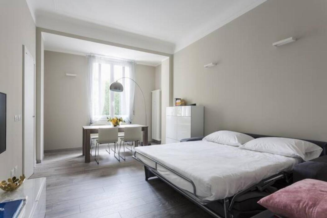 Apartment Citta Studi Bright And Stylish Flat With Balcony Milan