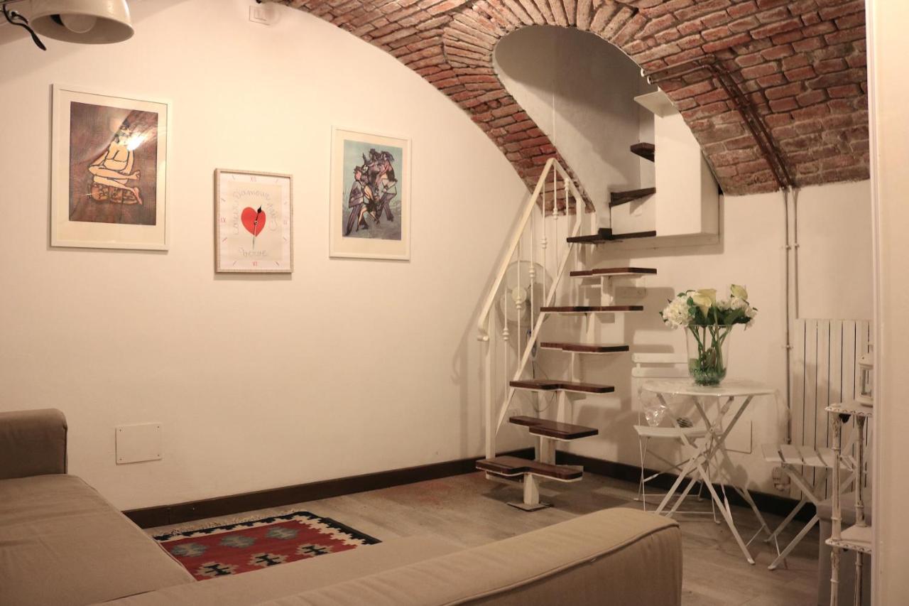 Apartment Historical Center Montenapoleone Loft Milan