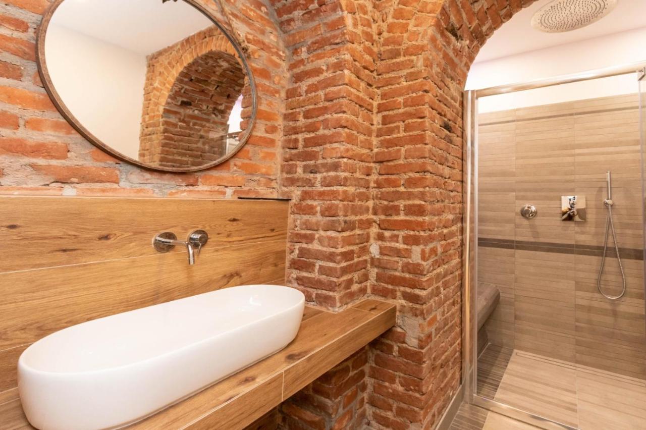 Luxury In Center Milan