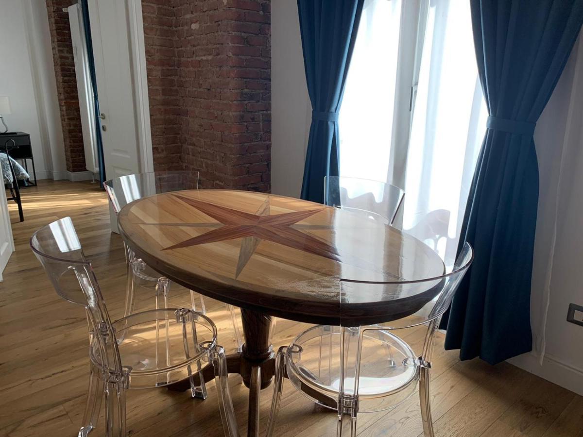 Luxury In Center Apartment Milan