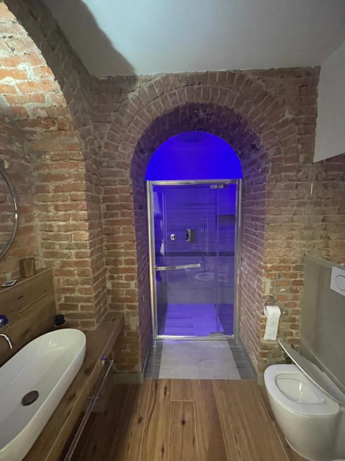 Luxury In Center Milan