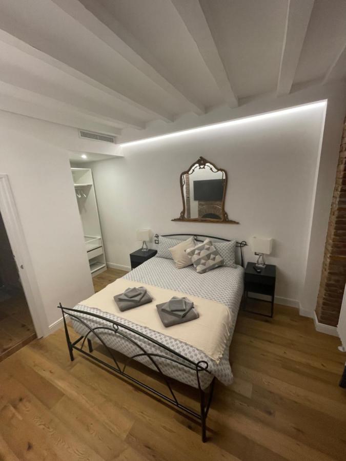 Luxury In Center Milan