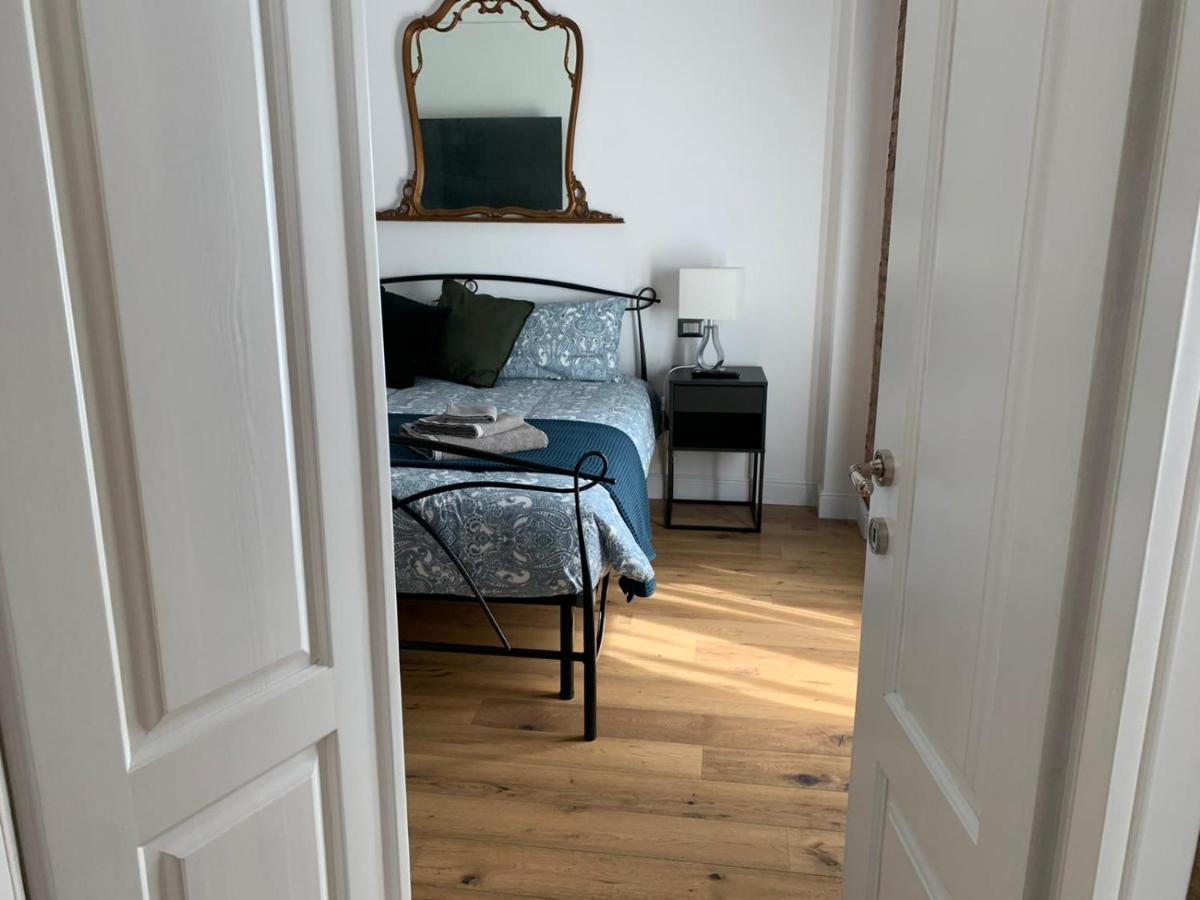 Apartment Luxury In Center Milan