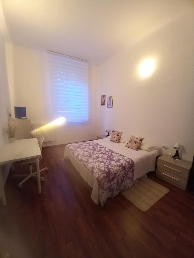 The Centre Junior - Free Parking Per Selected Rate And Car Keys Must At Garage - Zone Arco Della Pace - Castello Sforzesco -last Supper -nearest Metro Subway Greenline M2 Moscova Apartment
