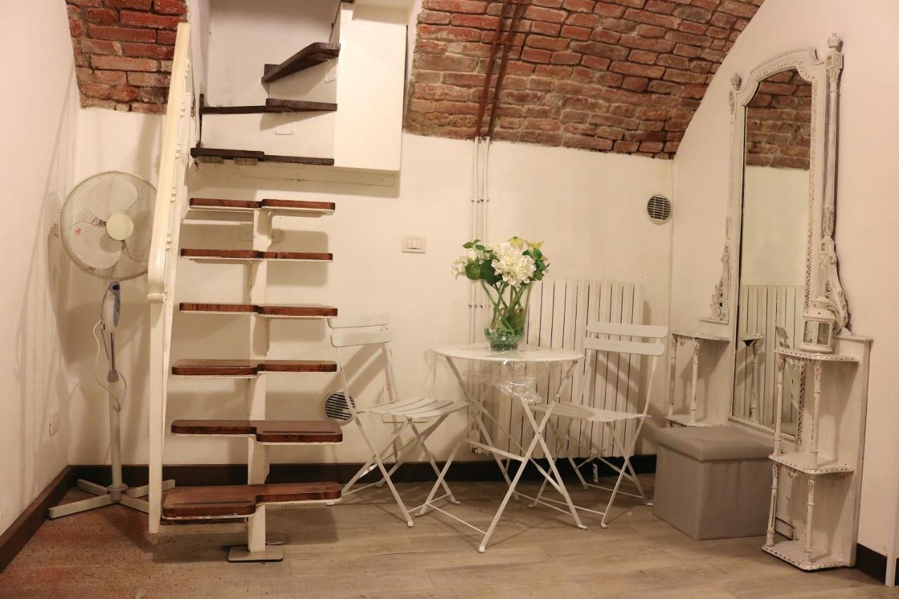 Historical Center Montenapoleone Loft Milan