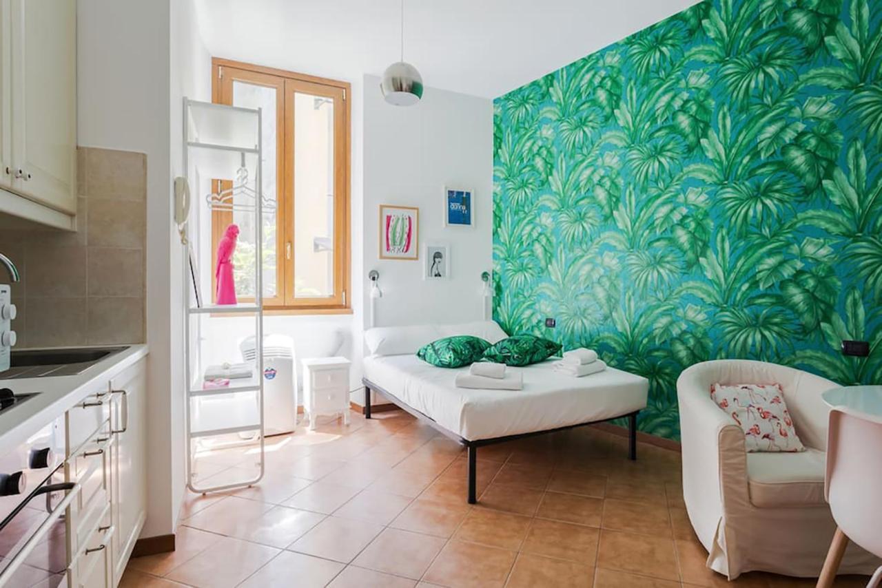 New In Isola Close To Center - Cola Montano Milan