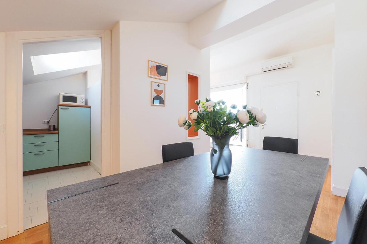 Contempora - Lanzone 5 Apartamento Milão