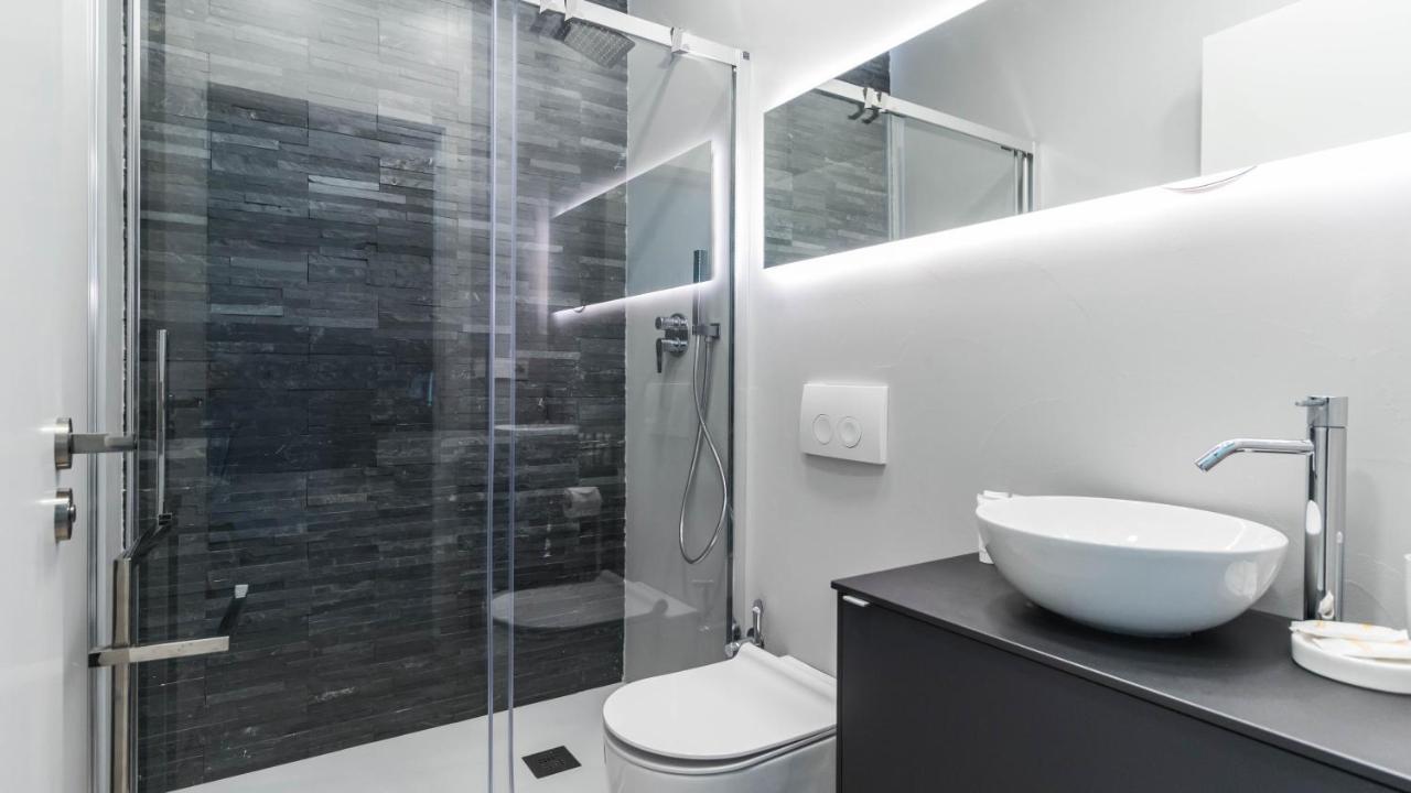 Baracchini 9 B Milan