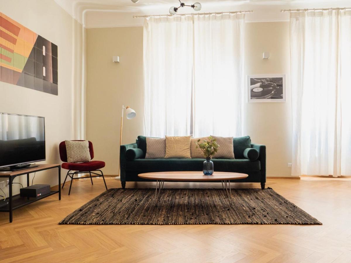 The Rent - Cozy Two-bedrooms In Pasteur District Apartment Milan