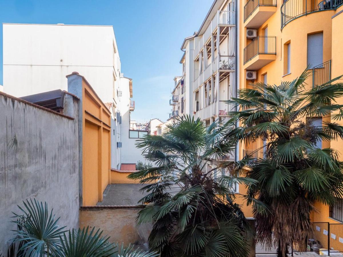 The Rent - Cozy Two-bedrooms In Pasteur District Apartment Milan