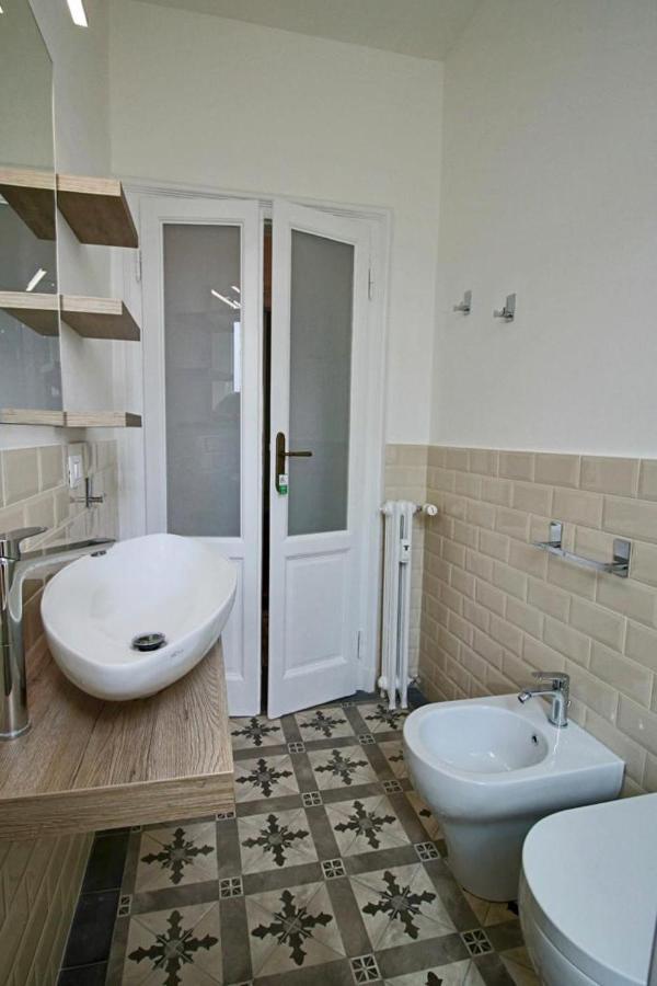Apartamento Lacaralele1 *