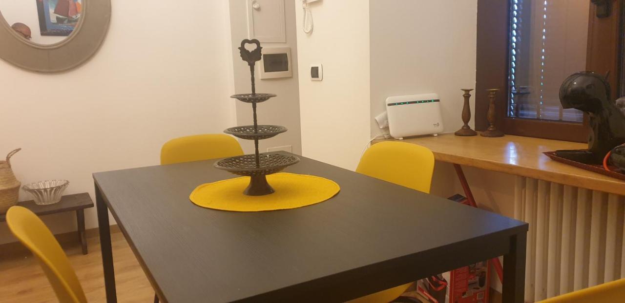 Isola Dal Verme Flat Milan
