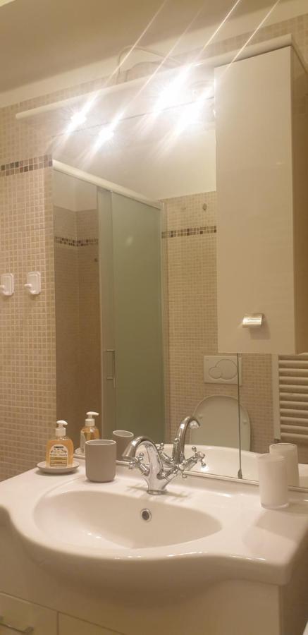 Isola Dal Verme Flat Apartment *