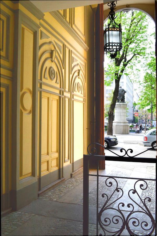 Room Inn Milan