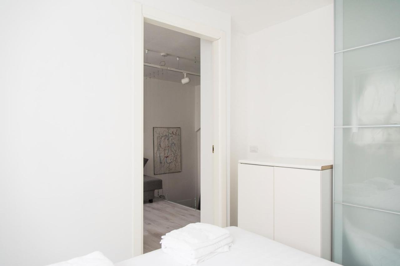 Apartment Youhosty - Tadino G 19 Milan