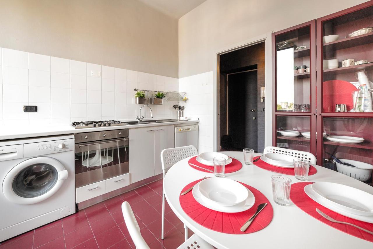 Isola District & Istria M5 Apt! Milan