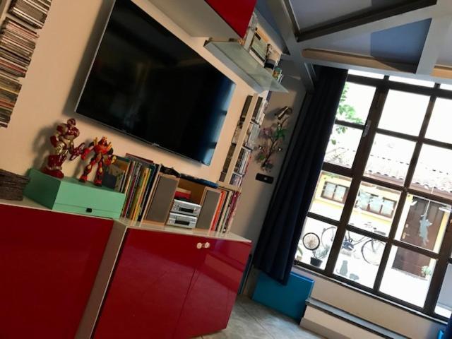 Creative Cozy Loft Navigli Tortona For Family * Milano