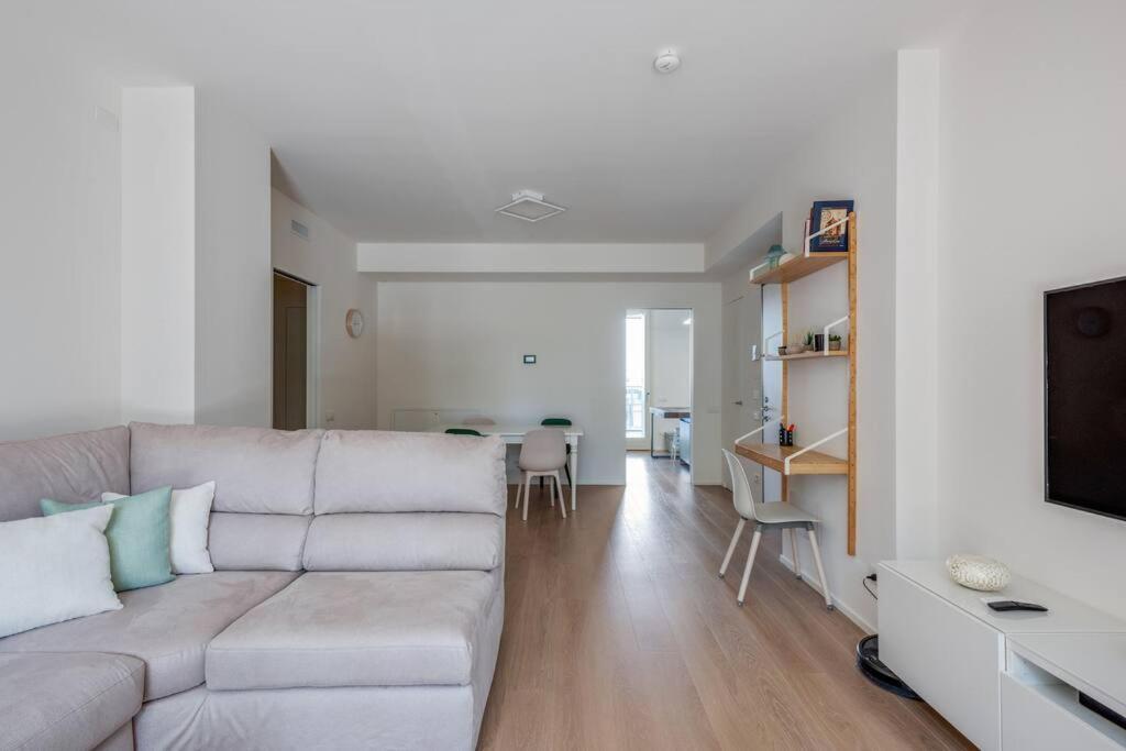 Easylife - Modern And Spacious In Fiera Life Holiday home