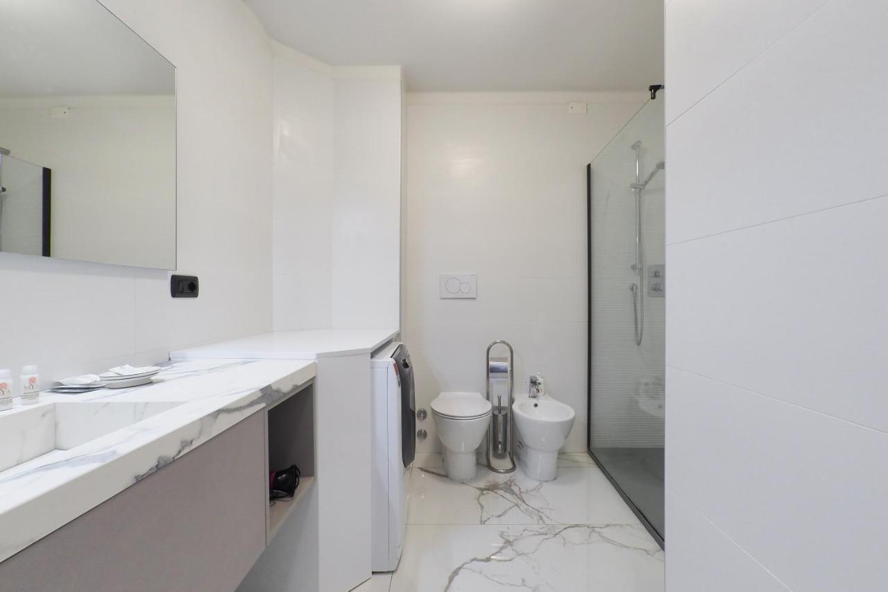Apartment Duomo Luxury Iv Milan