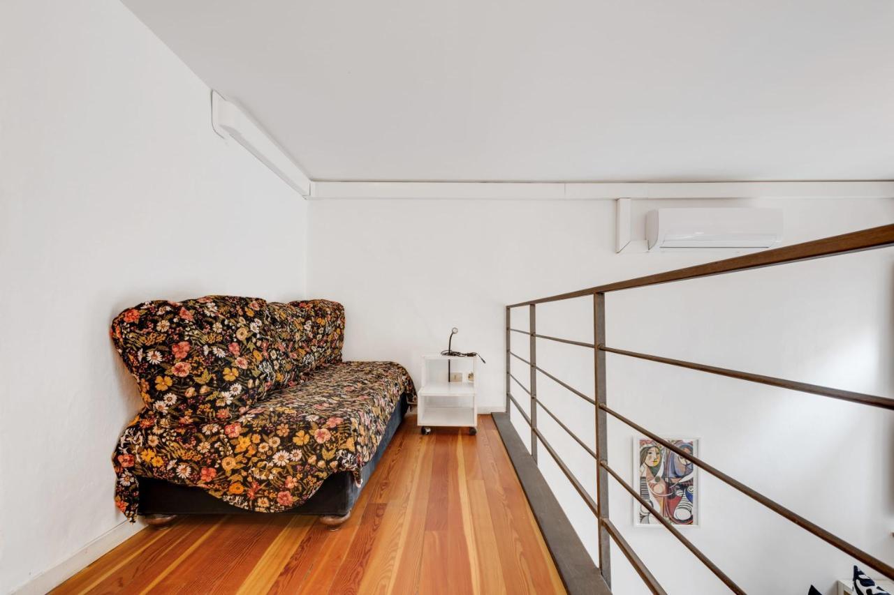 Delightful And Large Loft In Porta Romana *