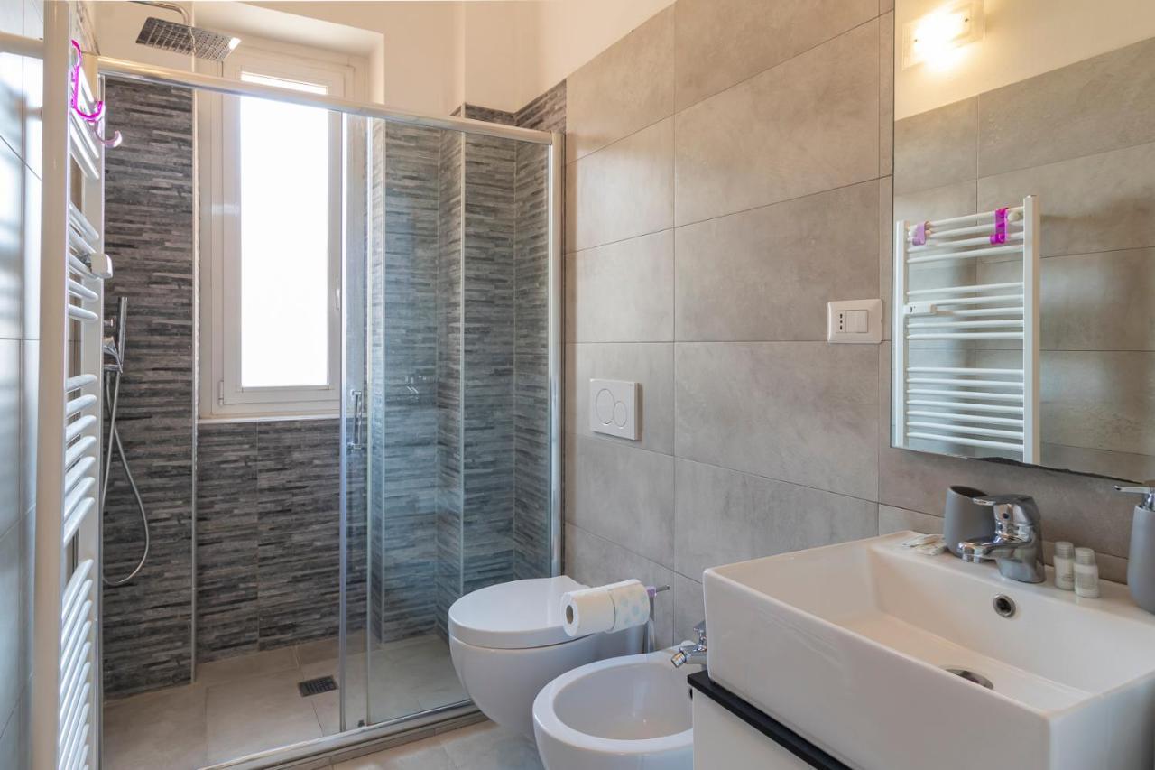 Apartment Altido Warm And Inviting Flat With Balcony Milan