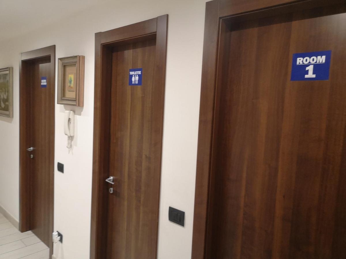 Guest house Simple Room Ca Granda M5 *