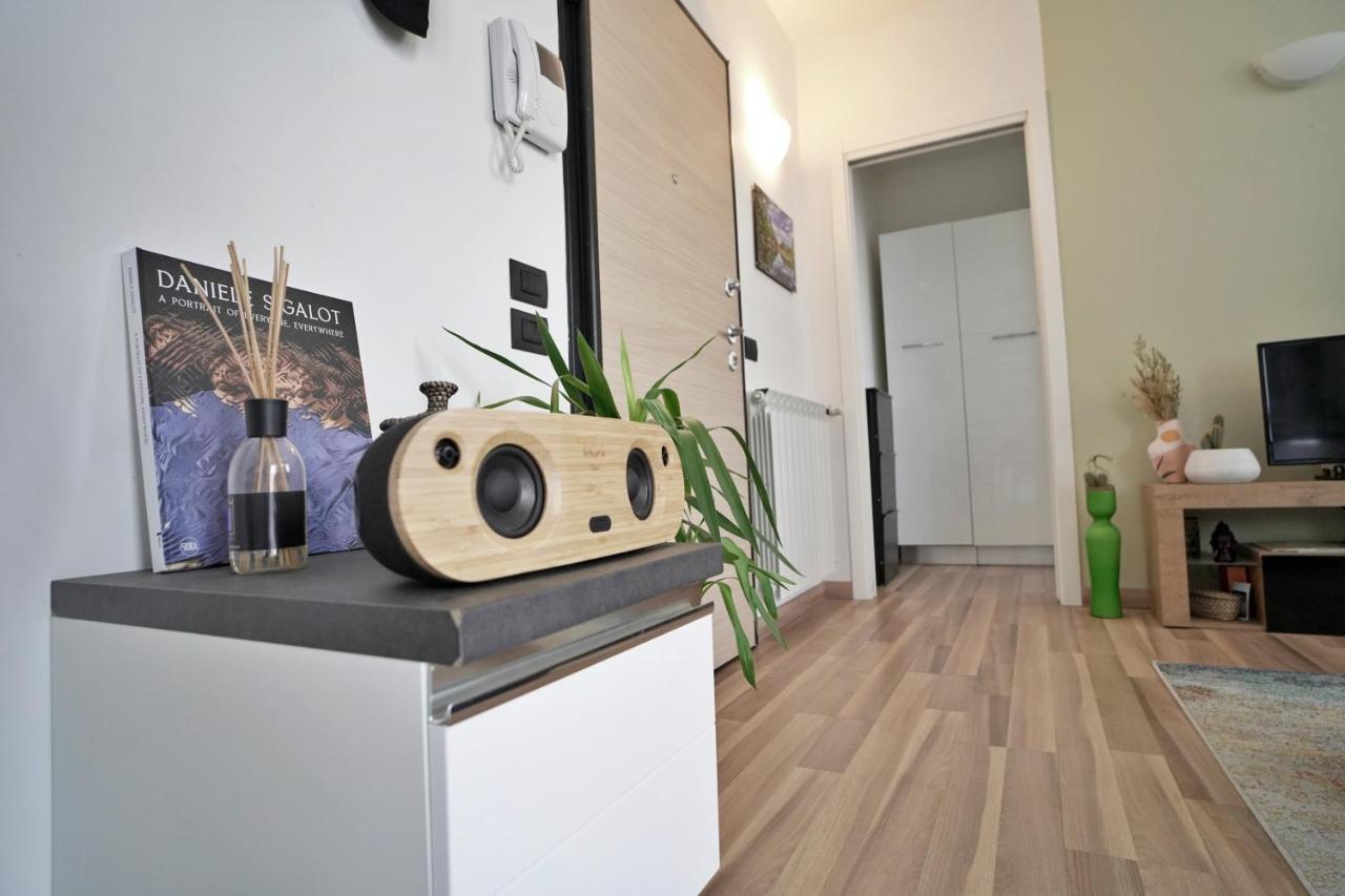 Apartment Rentopolis - Palazzo Candiani Milan