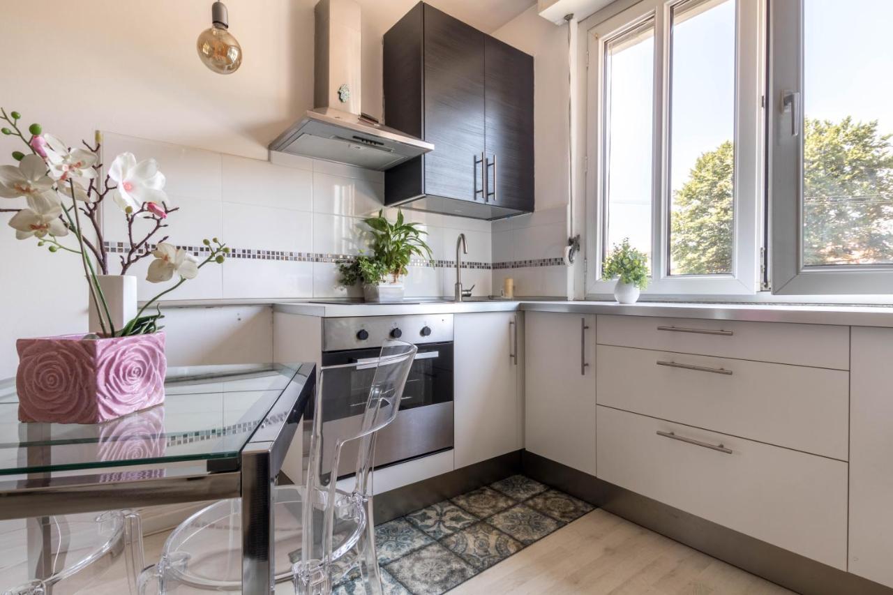 Altido Spacious 1 Bedroom For 3 In Apartment Milan