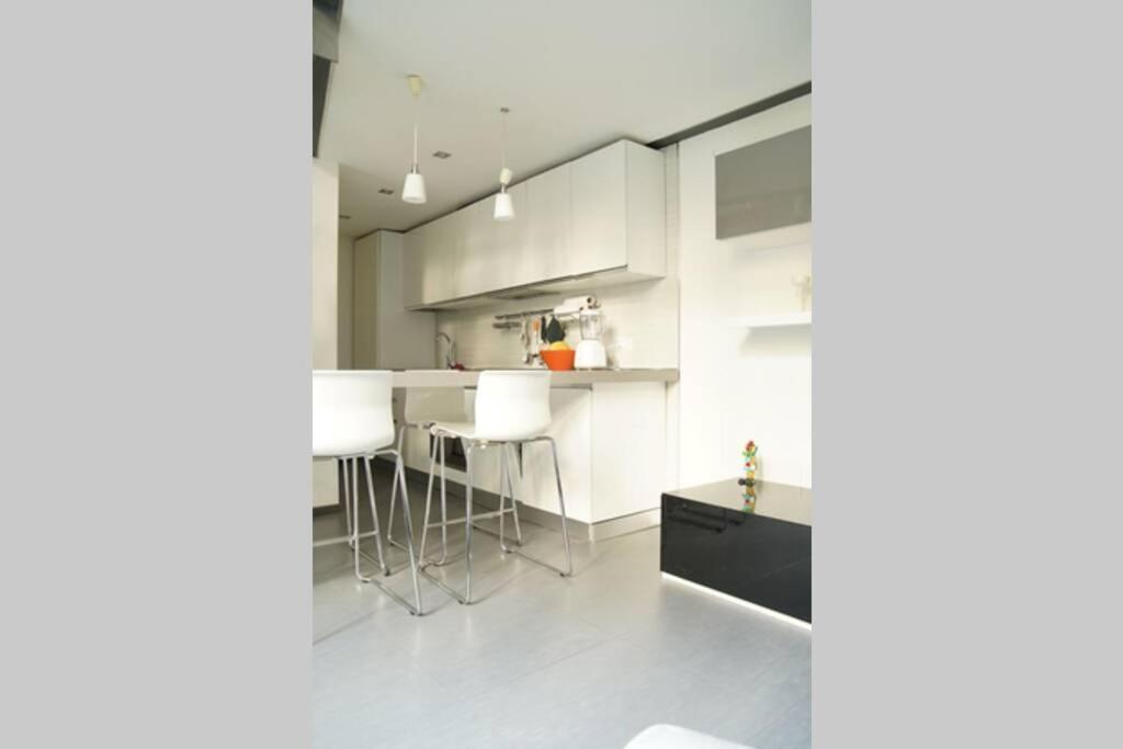 Appartamento Urban House - Loft Navigli Center *
