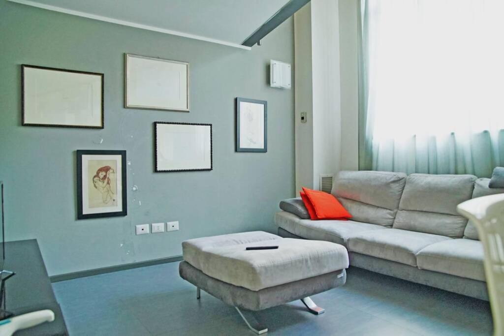 Urban House - Loft Navigli Center * Milano
