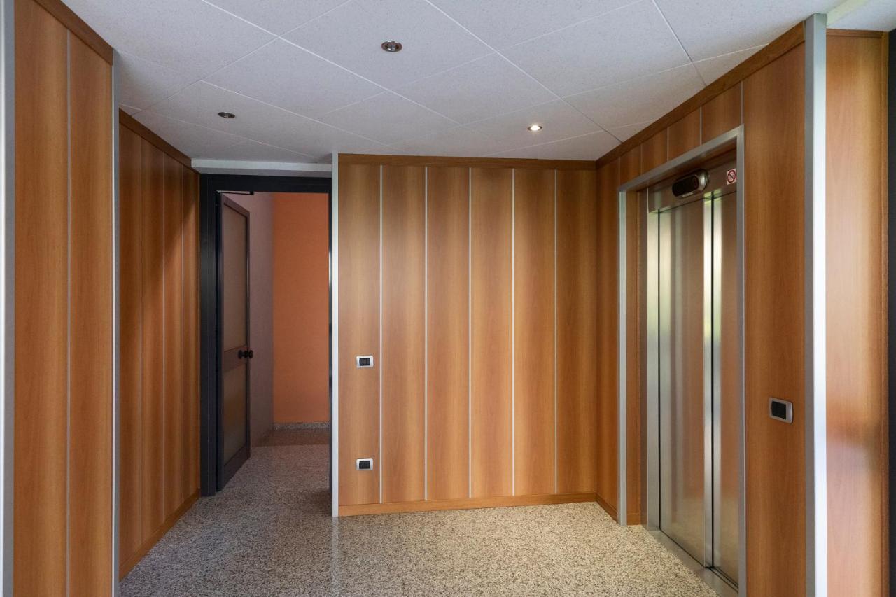 Navigli Stylish Apartment Milan