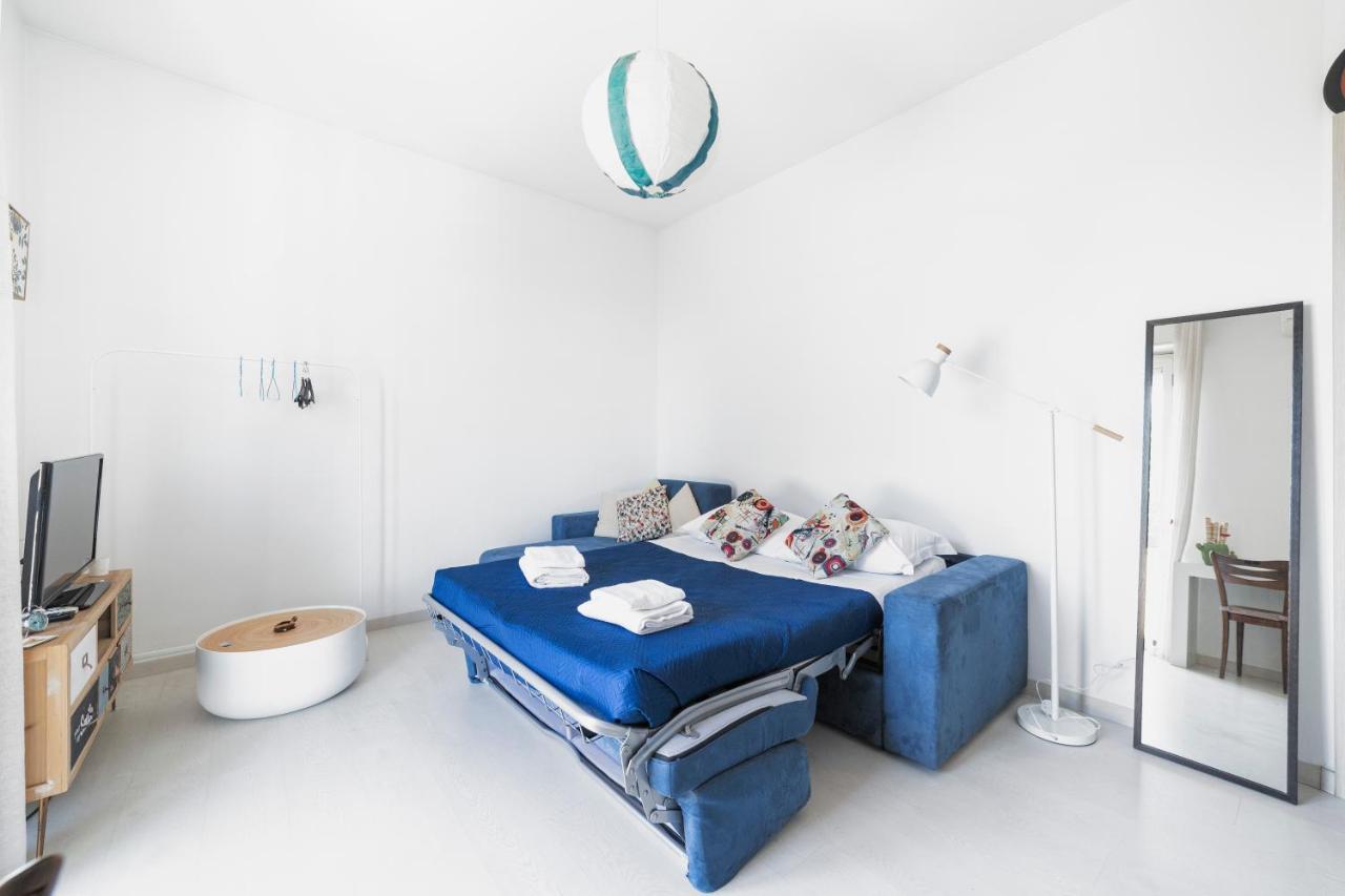 Precotto Comfortable Flat With Balcony Milão