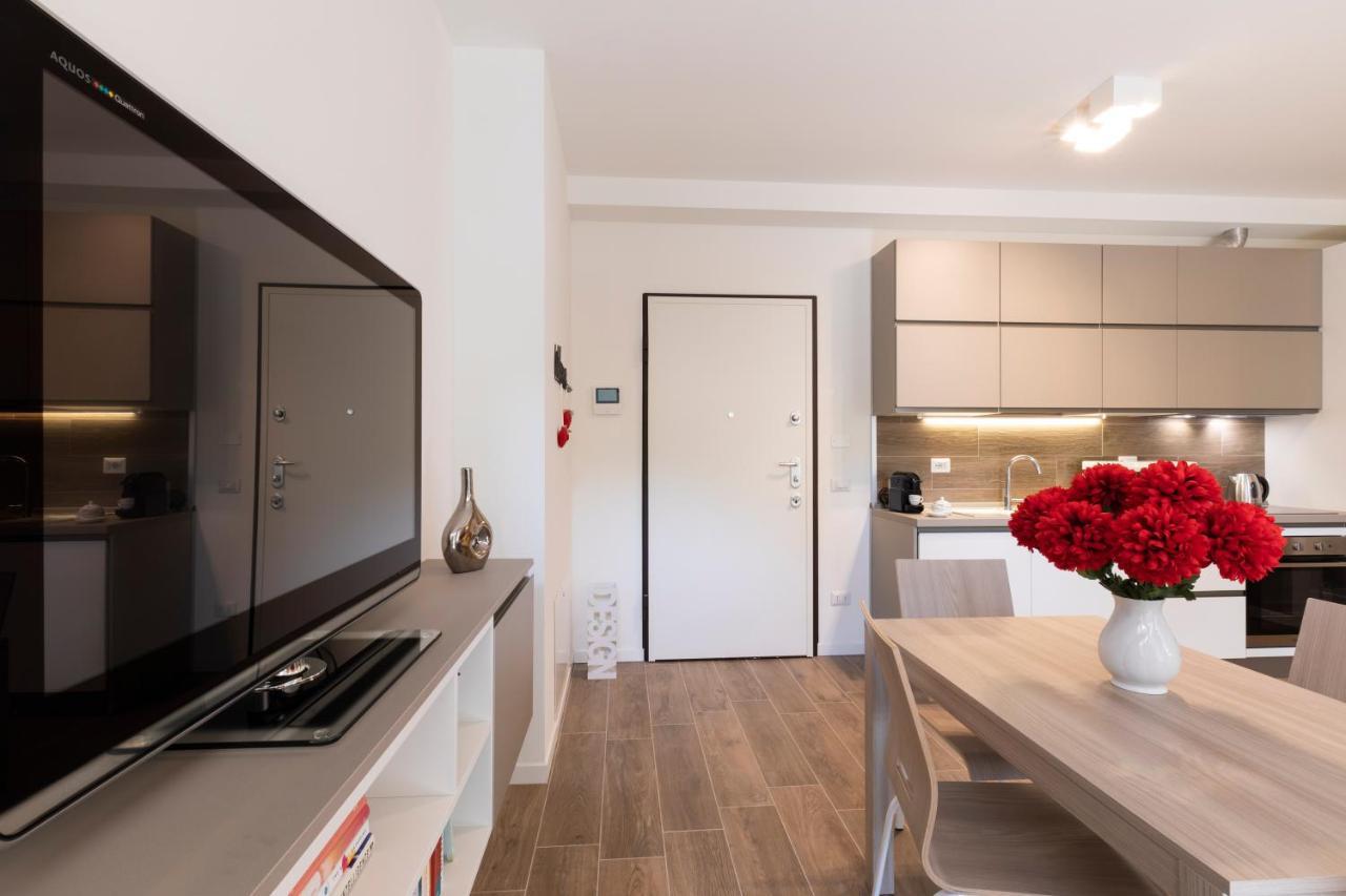 West - Modern And Comfortable Appartamento