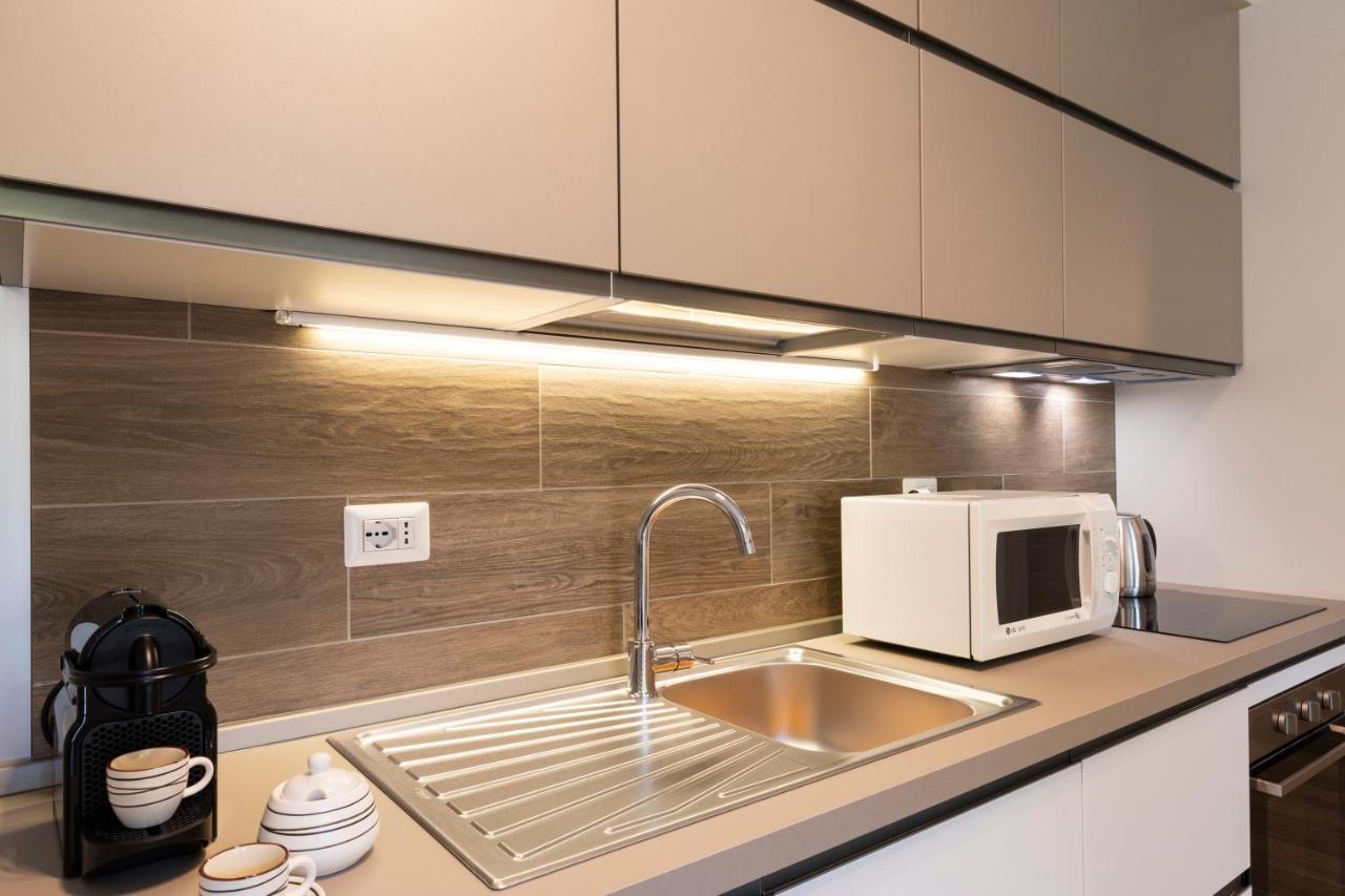 West - Modern And Comfortable