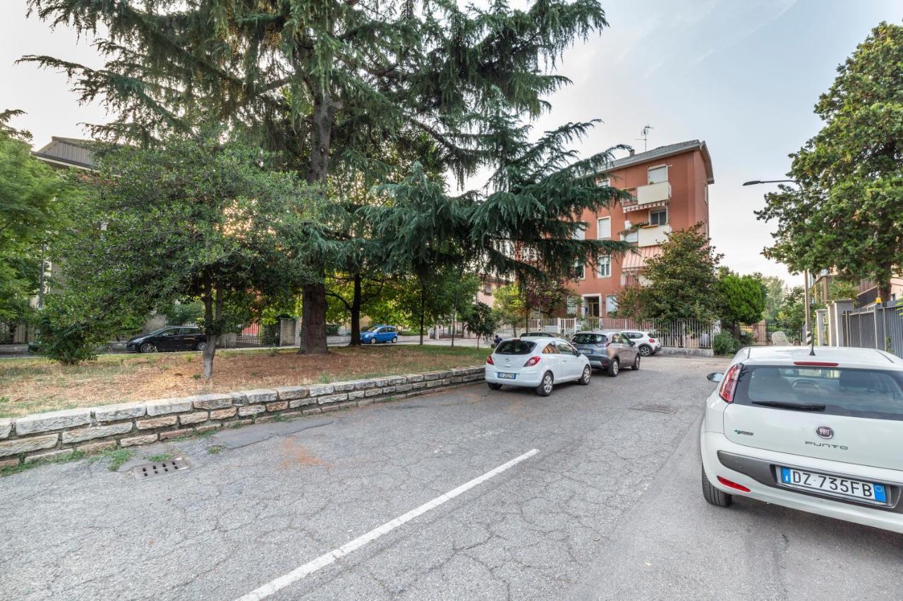 Precotto Comfortable Flat With Balcony Apartamento *